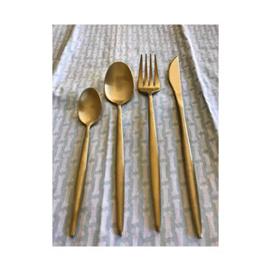 ช้อนทองเหลืองแข็งช้อนรับประทานอาหารค่ำแบบขัดกระจกใช้สำหรับร้านอาหารโรงแรมห้องครัวในราคาที่สมเหตุสมผล - Product Image 6