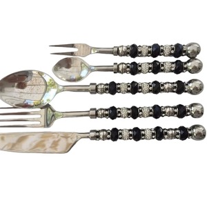 Juego de 5 cubiertos de acero inoxidable, ideal para utensilios de cocina, regalo de mesa, cubiertos con acabado plateado para el hogar, mango de lujo - Product Image 1