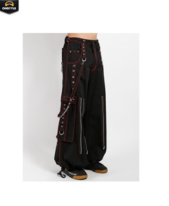 Pantalones góticos ONSTYLE SPORTS con bolsillos funcionales, detalles de cremallera y correas únicas para los amantes de la moda alternativa. - Product Image 4