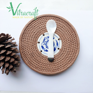 Cuillère à Caviar artisanale spéciale La combinaison parfaite de nacre blanche et noire Cuillère à Caviar Premium Taille 10cm - Product Image 1