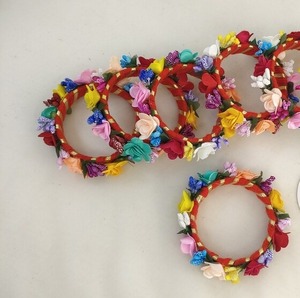 Colorido Floral Gajra estilo étnico moda brazaletes indio tradicional Haldi Mehndi boda Favor Sangeet Nikah fiesta regalo de devolución - Product Image 5