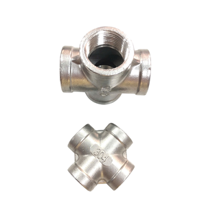 Les garnitures de tuyau croisées faites sur commande de l'acier inoxydable 4-Way de haute spécification lissent l'OEM/ODM de surface pour diverses industries - Product Image 5