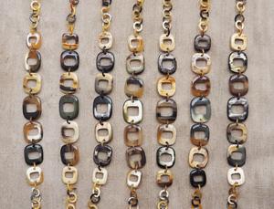 Collier de luxe en corne de buffle fait à la main, bijoux naturels et durables pour femmes, haute qualité - Product Image 4