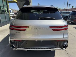 รถ SUV ระดับหรู ปี 2024 รุ่น G - GV70 2.5T AWD สภาพดี ราคาคุ้มค่า - Product Image 6