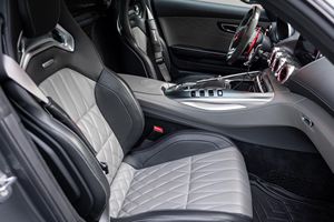 Mercedes-AMG GT Coupé 2020 d'occasion, excellent état, prêt à être expédié - Product Image 4