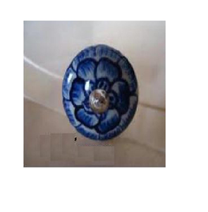 Boutons de porte en céramique peints à la main sur mesure disponibles dans un vaste assortiment de modèles peints à la main bouton de porte en céramique - Product Image 1