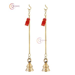 Fabuleuses cloches décoratives de Noël faites à la main avec des cloches en métal vintage fantaisie de couleur or et de haute qualité pour la décoration d'hôtel à la maison - Product Image 2