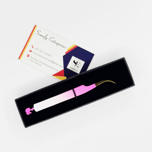 Pince à cils en acier inoxydable de marque privée avec embouts incurvés pointus pour les applications de beauté comme la greffe d'extension de cils - Product Image 4