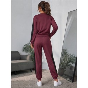 Ensemble deux pièces pour femme, chemisier à manches longues, col rond, détails en tulle, viscose, deux fils, et pantalon, 37521 - Bourgogne - Product Image 4