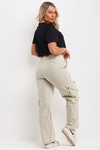 Camisetas recortadas de algodón de manga corta con diseño estampado de diamantes de imitación lisos personalizados de talla grande de marca personalizada a la moda para mujer - Product Image 6