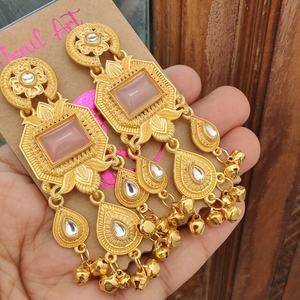 Hermosos Pendientes Cachemiríes de Primera Calidad, Pendientes Tradicionales Indios, Perfectos para Bodas, Fiestas y Vestimenta Étnica - Product Image 5