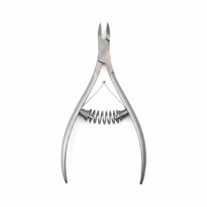 Pince à cuticules professionnelle en acier inoxydable avec ressort |   Coupe-ongles pour manucure et pédicure à mâchoire pointue - Product Image 1
