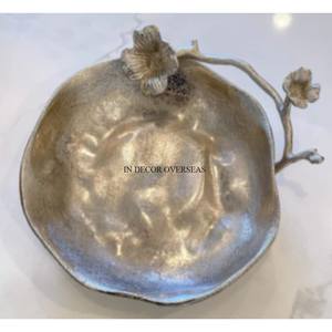 Wholesale Bulk Selling <b>Silver</b> Color Finishing Rough Unique Texture Round Shape Heavy Duty Metal Serving And Decorative <b>Bowl</b> - Product Image 2