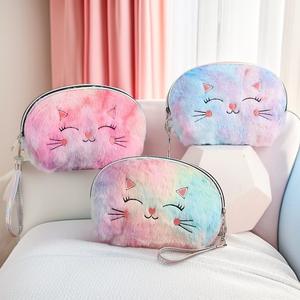 Nouvelle trousse de toilette en peluche en forme de coquille, grande capacité, multi-compartiments, pour le rangement des rouges à lèvres et des produits de soin de la peau, pochette pour femmes - Product Image 3