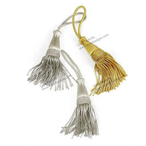 Borlas con cordón trenzado en material de Mylar dorado, borlas de hilo de seda a precio barato para bandera - Product Image 6