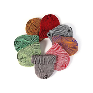 Bonnet d'hiver uni à revers pour hommes et femmes, personnalisable avec logo – Nouveauté promotionnelle - Product Image 6