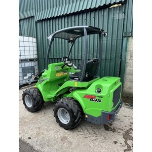 รถตักขนาดเล็ก AVANT 2026 635 สีเขียว พร้อมหลังคาปิด ระบบป้องกันการพลัดคว่ำ (ROPS) เครื่องยนต์ดีเซล สภาพใหม่ พร้อมส่วนประกอบหลักของเครื่องยนต์ - Product Image 5