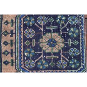 Alfombra Turca Pequeña de 1.6x2.4 pies (48x73 cm), Alfombra Vintage Azul Sólida - Product Image 4