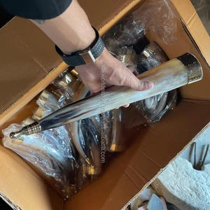 Chope de bière de buffle Viking naturelle personnalisée fabriquée à la main corne à boire écologique de Falak Export - Product Image 1