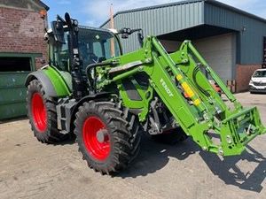 Tractor de Ruedas FENDT 513 VARIO R1W 2023, 480/65T28, Caja de Cambios Automática, 120HP, 4WD, Componentes Principales del Tractor Agrícola, MOTOR AGCO - Product Image 4