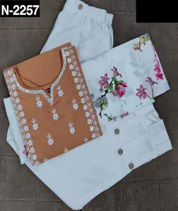 India pakaian etnis kain katun Kurtis dengan bordir bekerja dengan Pent dengan kancing kayu dengan set Dupatta cetak untuk wanita