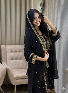 Ensemble haut, bas et dupatta en faux georgette lourd pour femmes, pour les fonctions de mariage, les célébrations et les événements spéciaux, disponible à la vente - Product Image 2