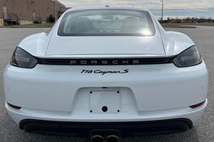 Porsche 718 Cayman S Usado 2024 - Product Image 2