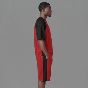 Ensemble de vêtements d'extérieur pour hommes 100 % coton personnalisé, respirant, séchage rapide, avec logo imprimé DTF personnalisé, t-shirt à col rond coupe ample et short - Product Image 3