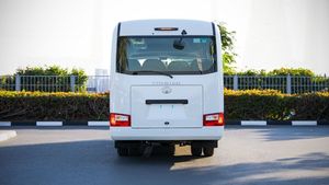 Autobús TY - Coaster 2025 Blanco, 4.0L Diésel/Manual, 23 Asientos, Emisión Euro V, Casi Nuevo, Precio Accesible, Listo para Enviar - Product Image 6