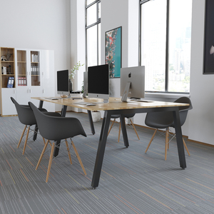 Mesa de Madera de Caucho para 4 Personas con Patas Cuadradas de Hierro de 50 mm, Diseño Minimalista, Requiere Ensamblaje (BNV68063) - Product Image 2