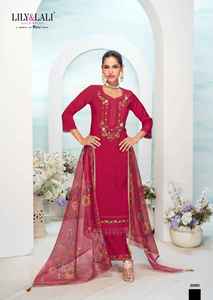 Ensemble de créateur moderne Pantalon Kurti en soie visqueuse de qualité supérieure et Dupatta avec broderie et travail à la main Exportateur et fournisseur indien - Product Image 2