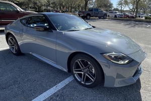 Nissan Z Sport 2023 Usado Premium con Motor V6 Twin-Turbo de 400 hp - Product Image 2