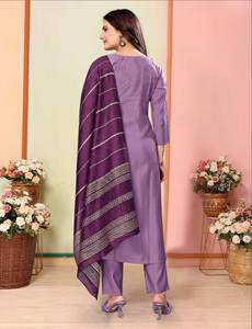 Nouveau catalogue lancé : Ensemble Salwar Kameez en soie brodée pour femmes, avec pantalon et dupatta, pour mariage et fêtes, réversible, toutes saisons - Product Image 5