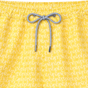 Shorts de bain recyclés pour hommes, motif tortue jaune, séchage rapide, avec taille élastique et poches à cordon - Product Image 6