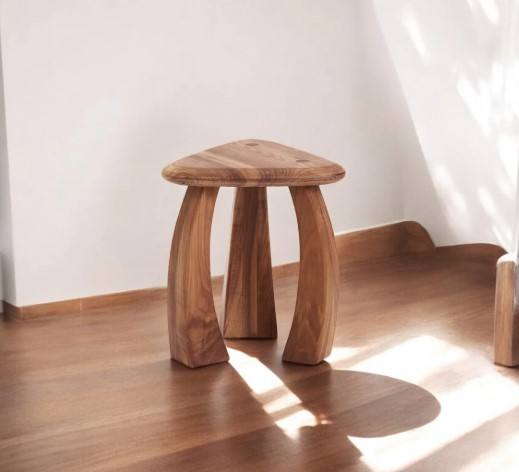 สีน้ำตาล