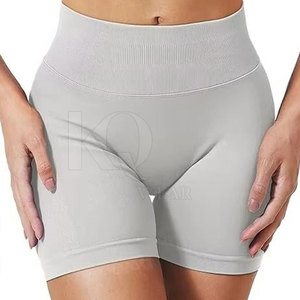 Shorts de sport premium taille haute, respirants, en tissu extensible, écologiques, confortables, parfaits pour la gym, le yoga et l'entraînement. - Product Image 6