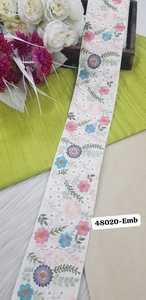 Floral sur mesure brodé de trois façons de couleur dans des conceptions ethniques à des fins diverses en. 75 pouces de largeur et pour la revente. - Product Image 3