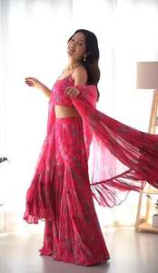 Choli Exclusivo de Georgette Estampado con Falda Sharara Amplia y Dupatta con Volantes, Calidad Premium a Precio de Mayoreo - Product Image 2