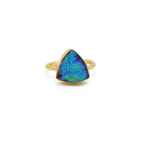 Anillo de corte trillón Drusy de pavo real | Joyería de latón chapado en oro de 18 quilates | Regalo de moda de fiesta de aniversario de boda de ágata hecha a mano - Product Image 1