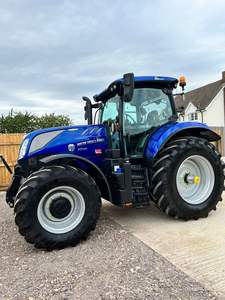 4WD รถแทรกเตอร์สำหรับใช้ในฟาร์มแบบ120hp พร้อมห้องโดยสาร/รถแทรกเตอร์สำหรับการเกษตรแบบใช้แล้วส่งทั่วประเทศ - Product Image 4