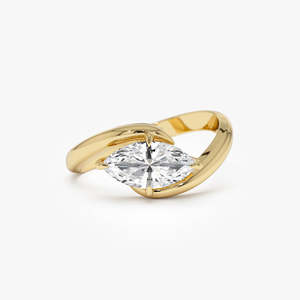 Impresionante Anillo de Diamante Cultivado en Laboratorio con Corte Marquise y Diseño Cruzado, 1.00 Ct E-F VS, Oro de 14K, para Regalo de Aniversario de Bodas - Product Image 3