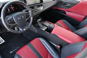 Lexus ES 350 F SPORT d'occasion propre 2022 - Product Image 4