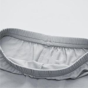 Conjunto de camiseta y pantalones cortos de manga corta de playa de verano para hombre personalizado estilo informal de punto transpirable - Product Image 3