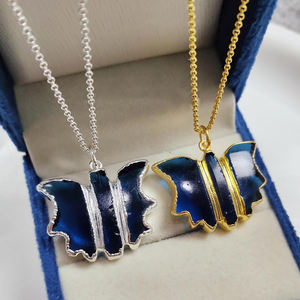 สร้อยคอจี้รูปสัตว์ชุบด้วยไฟฟ้าสีทองทำจากทองเหลือง14K ทำจากหินควอตซ์ไพลิน - Product Image 2