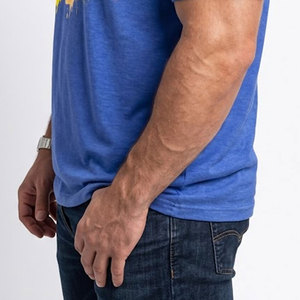 T-shirt graphique pour homme en tissu respirant, qualité supérieure, vente chaude, design de logo personnalisé, t-shirt graphique pour homme - Product Image 4