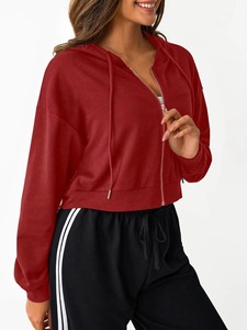 Camiseta de estilo urbano para mujer, venta al por mayor, camiseta con gráfico personalizado, proveedor de ropa de moda de algodón de alta calidad, camiseta con estampado personalizado - Product Image 2