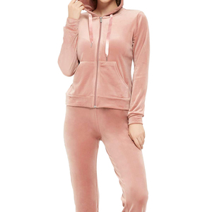 Chándal de terciopelo en blanco personalizado de fabricante OEM para mujer, chándal de terciopelo informal y para exteriores de tendencia superior para mujer - Product Image 5