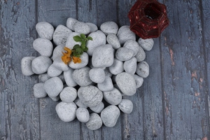 Galets de pierre naturelle Ajmera Marble Mystique Gray, taille moyenne, écologiques pour la décoration de parcs extérieurs, excellent rapport qualité-prix - Product Image 2