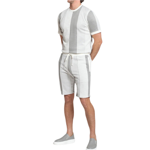 Ensemble deux pièces personnalisé pour homme, respirant, décontracté, style urbain, motif uni, t-shirt en molleton et short 100 % coton de haute qualité - Product Image 1