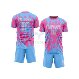 เสื้อครึ่งตัวและกางเกงขาสั้นแบบยูนิเซ็กซ์ ชุดฟุตบอลแบบกำหนดเองสำหรับผู้ใหญ่ ชุดฝึกซ้อมฟุตบอล ปรับแต่งได้ 100% โพลีเอสเตอร์ - Product Image 1